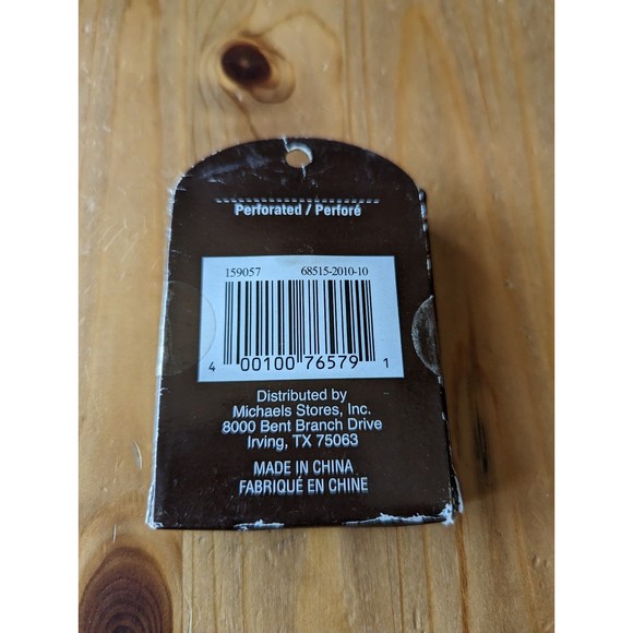 RECOLLECTIONS PERFORATED EDGE INTERCHANGEABLE ROTARY CUTTER BLADE - Picture 2 of 2